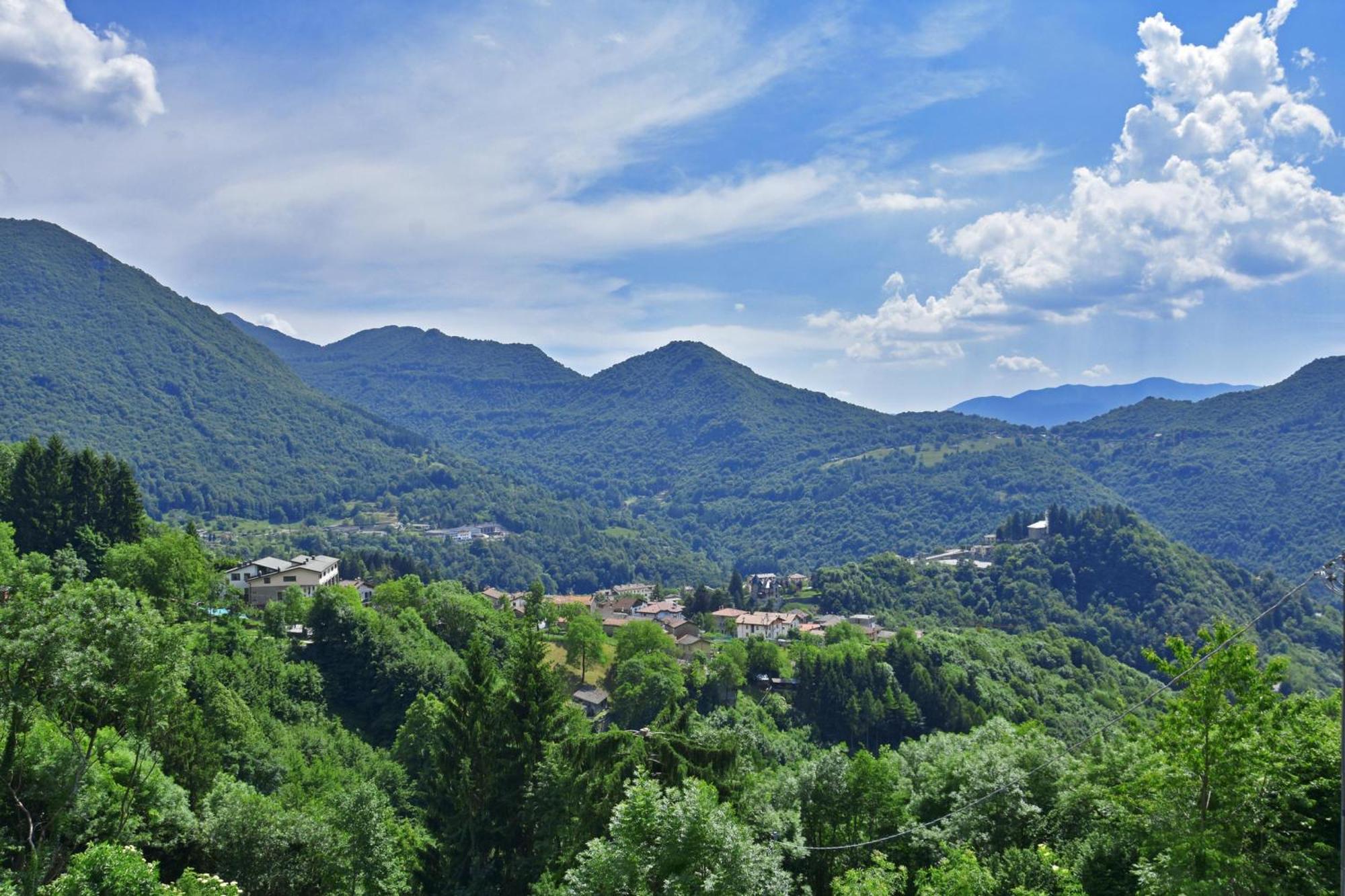 Casa Busso - Happy Rentals Esino Lario Экстерьер фото